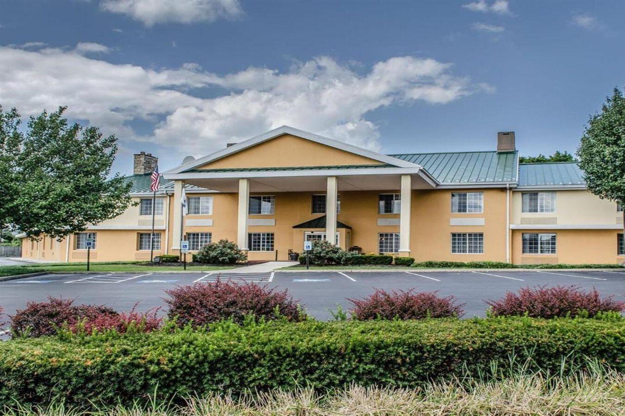 Baymont By Wyndham Harrisburg Otel Dış mekan fotoğraf