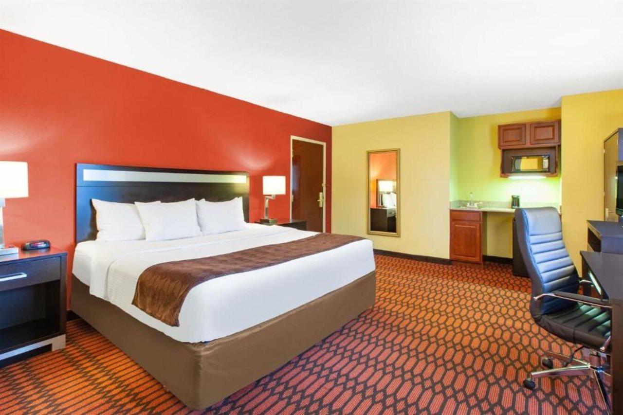 Baymont By Wyndham Harrisburg Otel Dış mekan fotoğraf