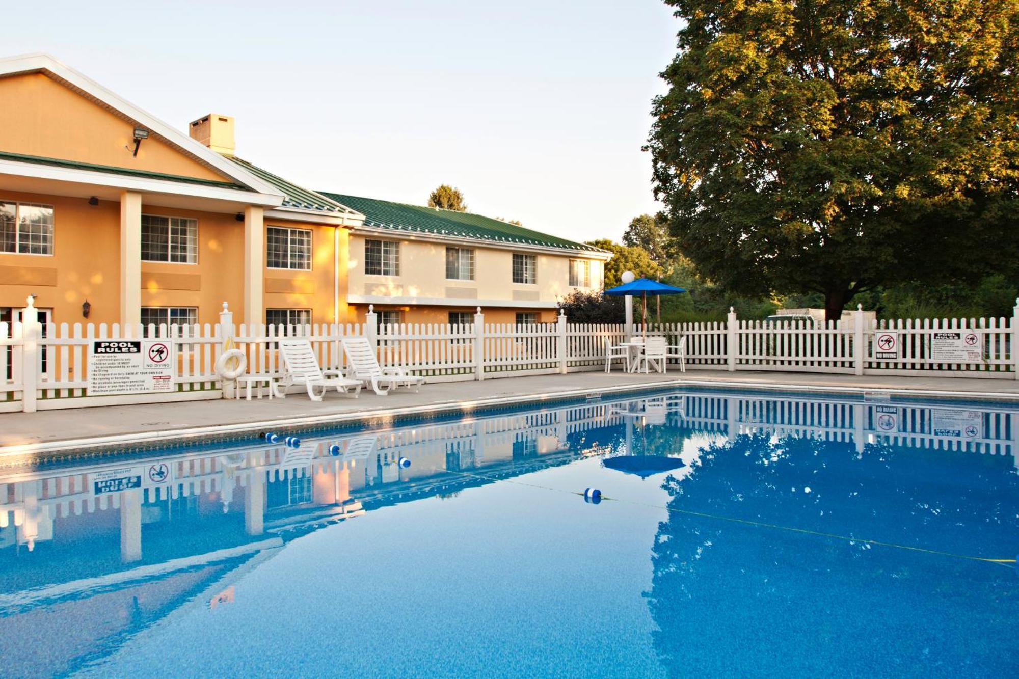 Baymont By Wyndham Harrisburg Otel Konforlar fotoğraf