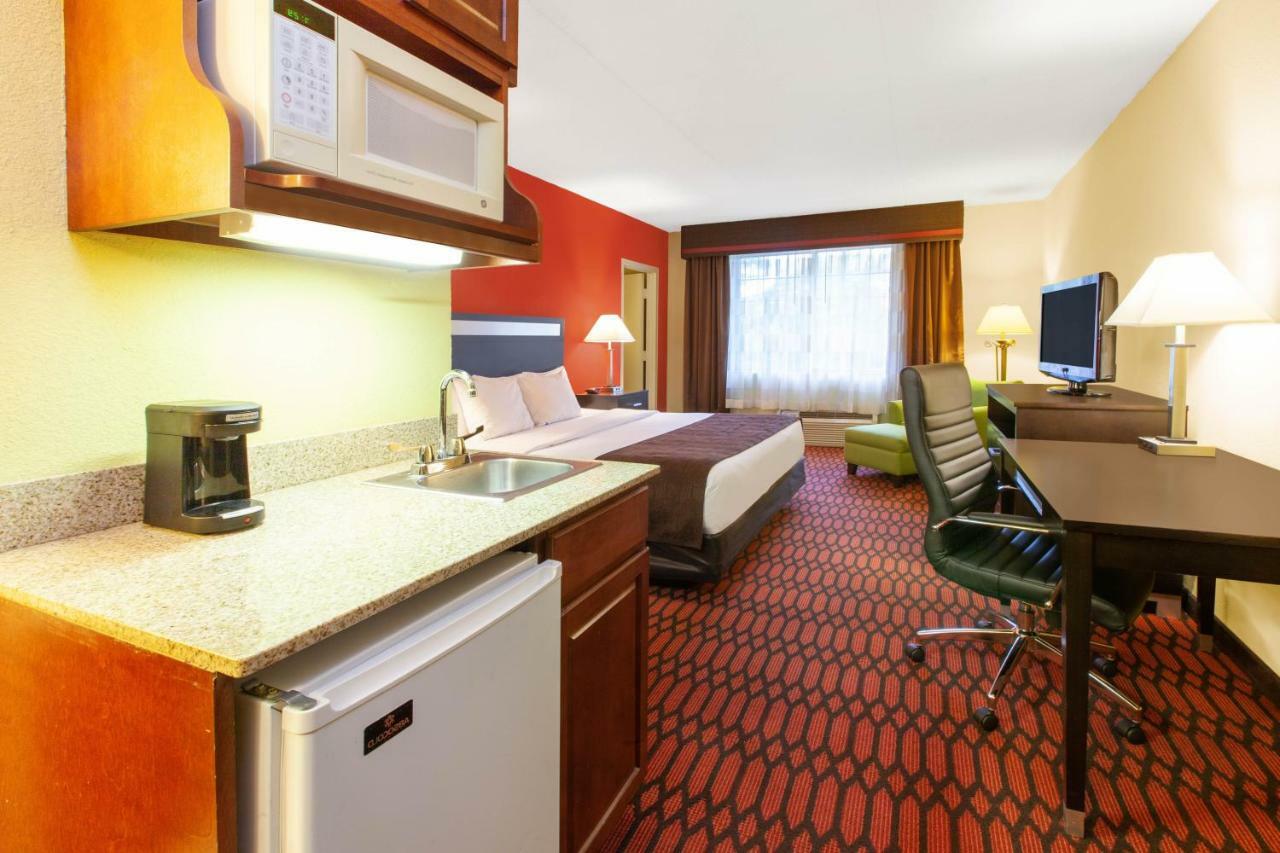 Baymont By Wyndham Harrisburg Otel Dış mekan fotoğraf